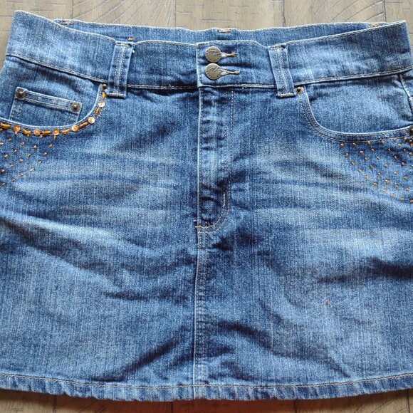 Denim Mini Skirt with Orange Beading Size 11 by Neeso Premium Jeans - Picture 1 of 7